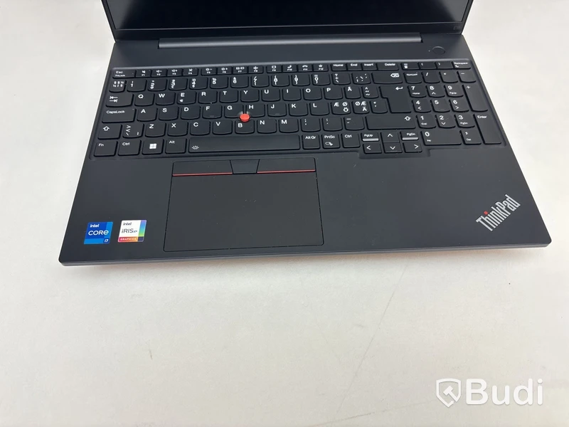 Bärbar dator Lenovo ThinkPad E16