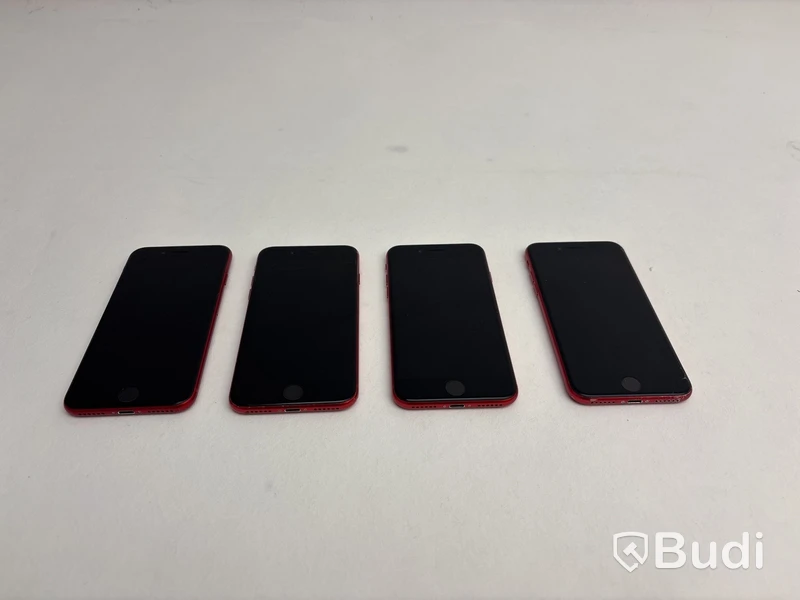 4 st. Mobiler Apple iPhone SE 64GB, olika modeller