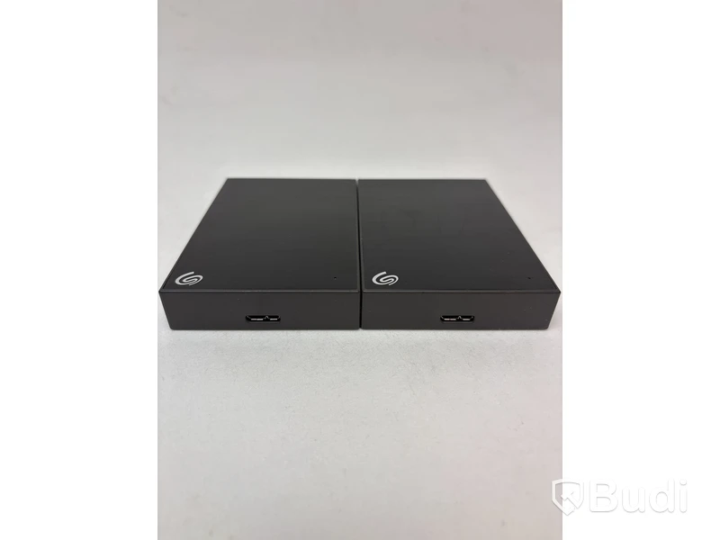 2 st. externa hårddiskar Seagate One Touch á 4TB