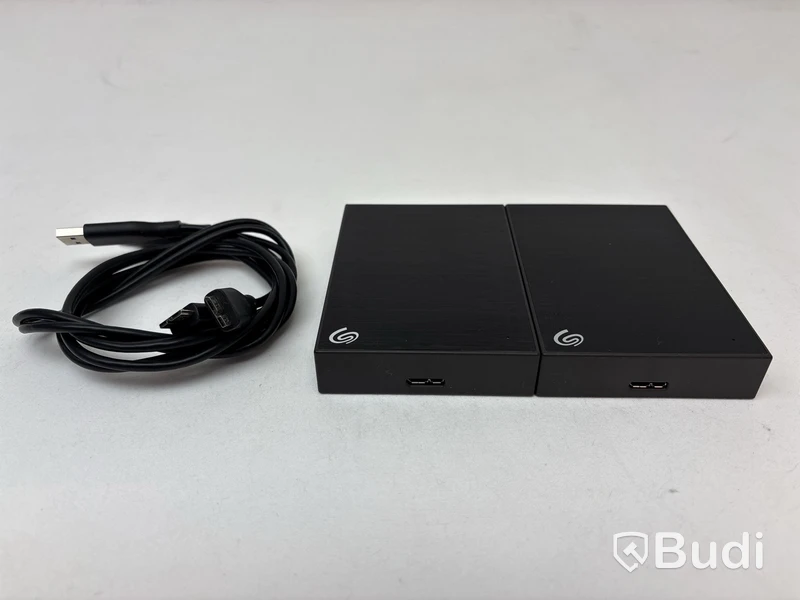 2 st. externa hårddiskar Seagate One Touch á 4TB