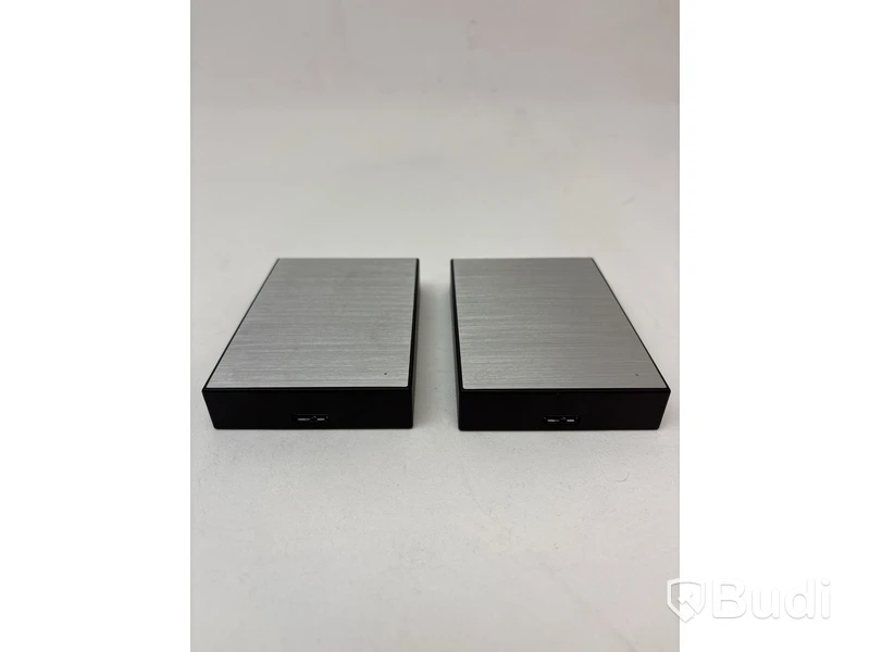 2 st. externa hårddiskar Seagate One Touch á 4TB