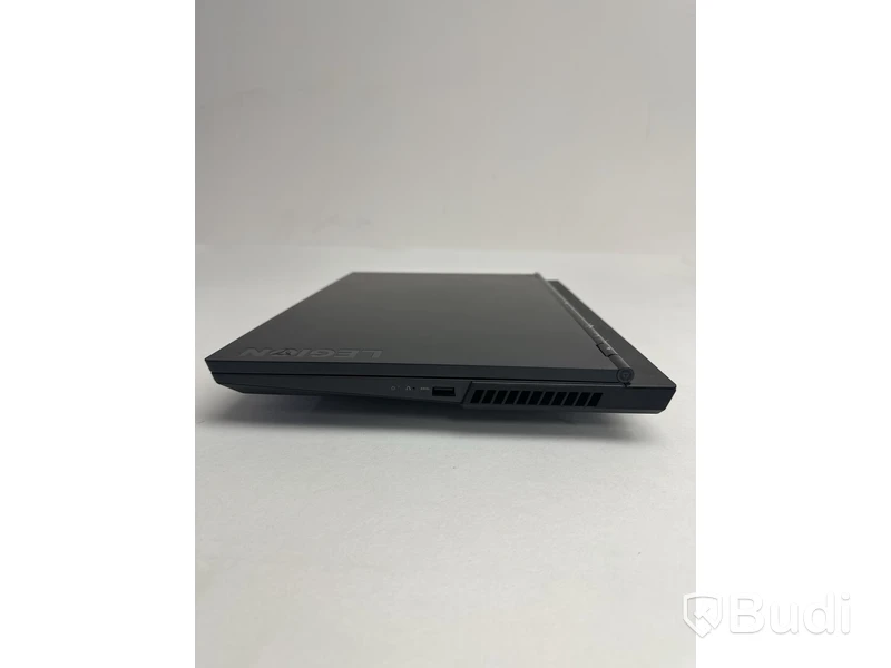 Bärbar gamingdator Lenovo Legion