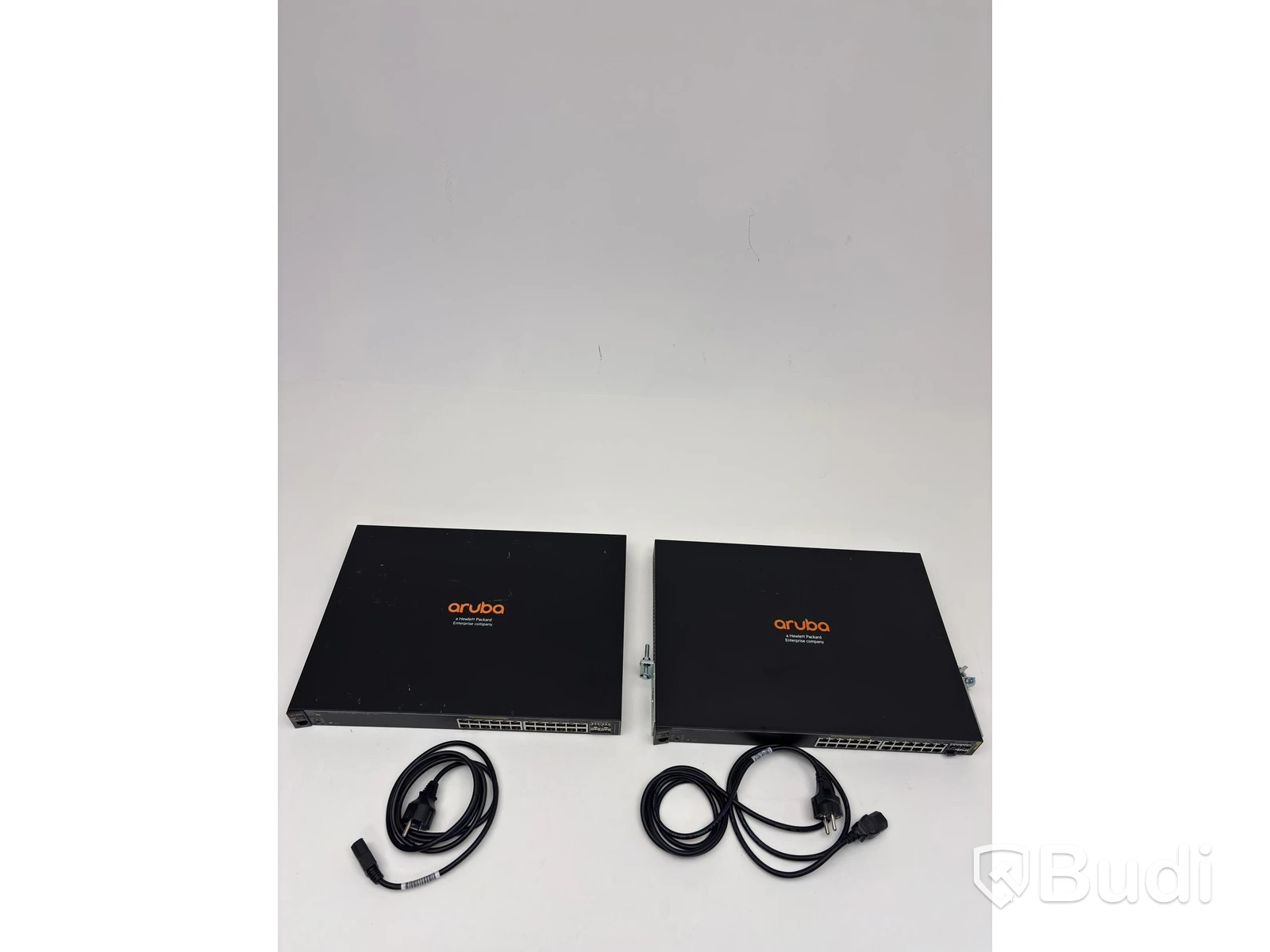 2 pcs. Aruba J9773A 24-port switches