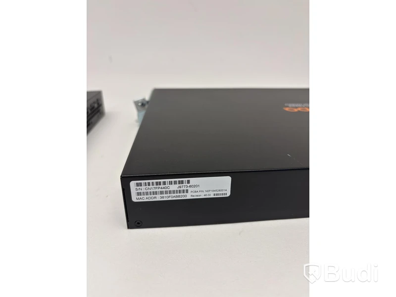 2 st. Switch Aruba J9773A 24-port