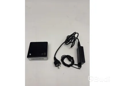 Intel NUC Desktop Computer