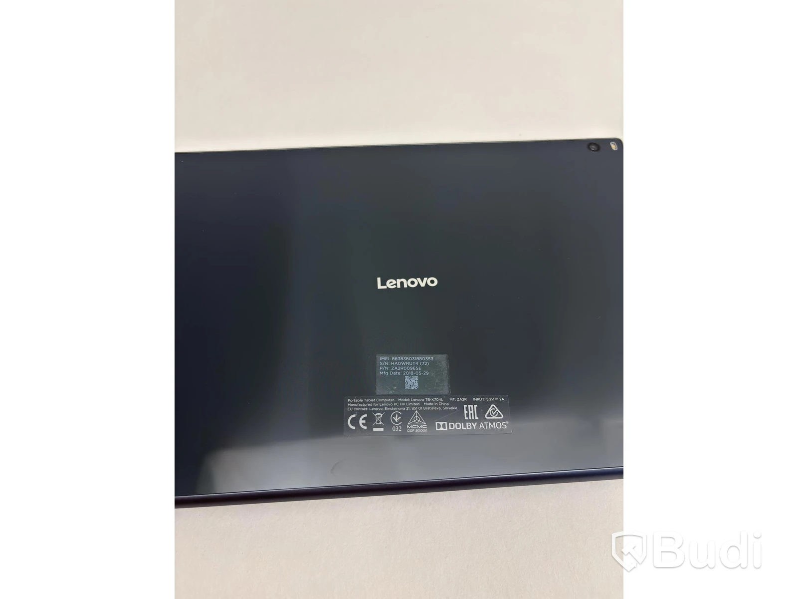 2 Lenovo Tab 4 Tablets