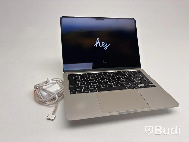 Apple MacBook Air M2 14-inch Laptop (2022)