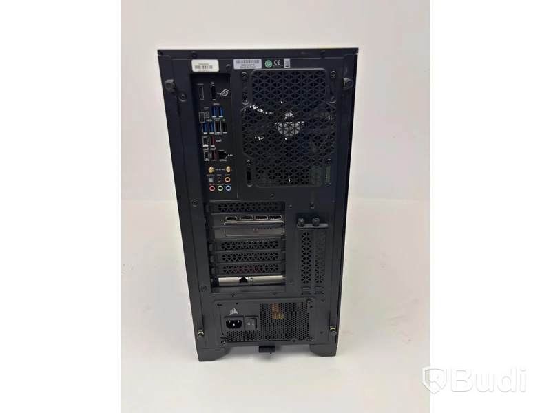 Desktop gaming PC