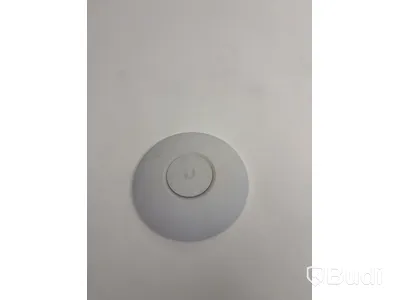 2 st. Accesspunkter Ubiquiti, olika modeller