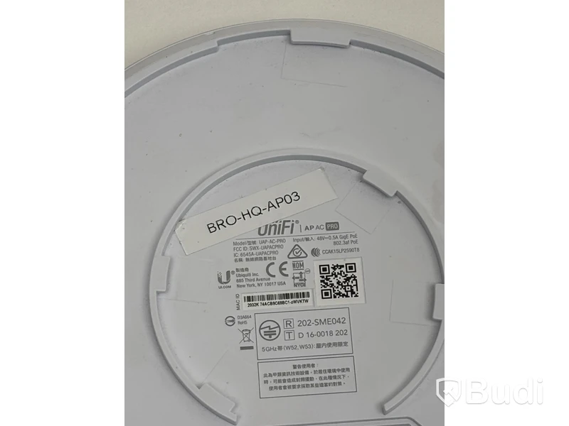 2 st. Accesspunkter Ubiquiti, olika modeller