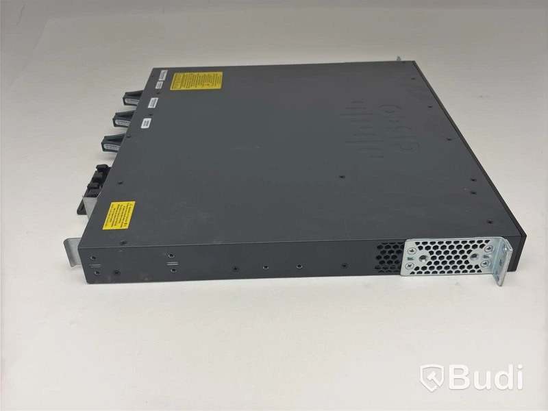 Cisco WS-C3650-24PD Switch