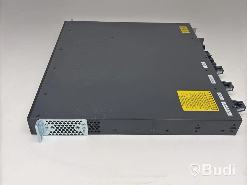 Cisco WS-C3650-24PD Switch
