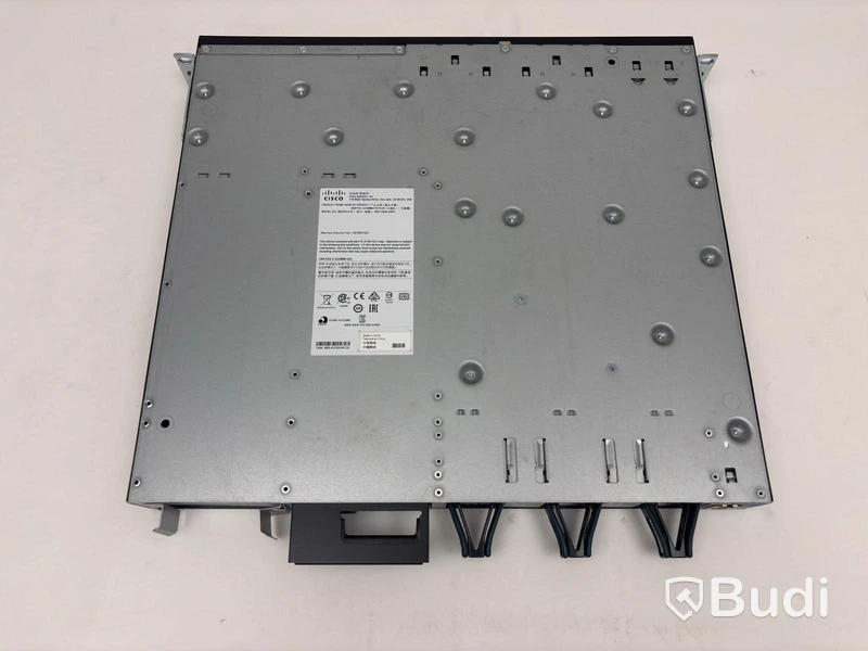 Cisco WS-C3650-24PD Switch