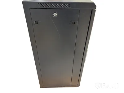 Serverrack Toten inkl. 24-port nätverksswitch