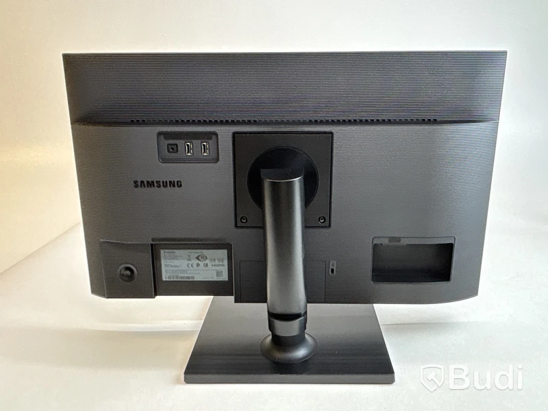 2 st. Datorskärmar Samsung F24T450FQU 24 tum.