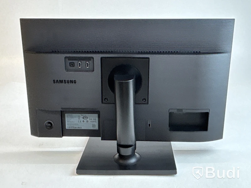 2 st. Datorskärmar Samsung F24T450FQU 24 tum.