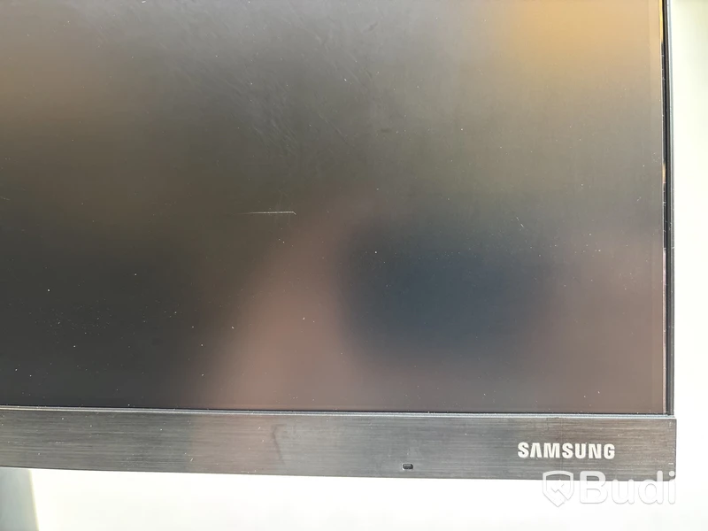 2 st. Datorskärmar Samsung F24T450FQU          24 tum.