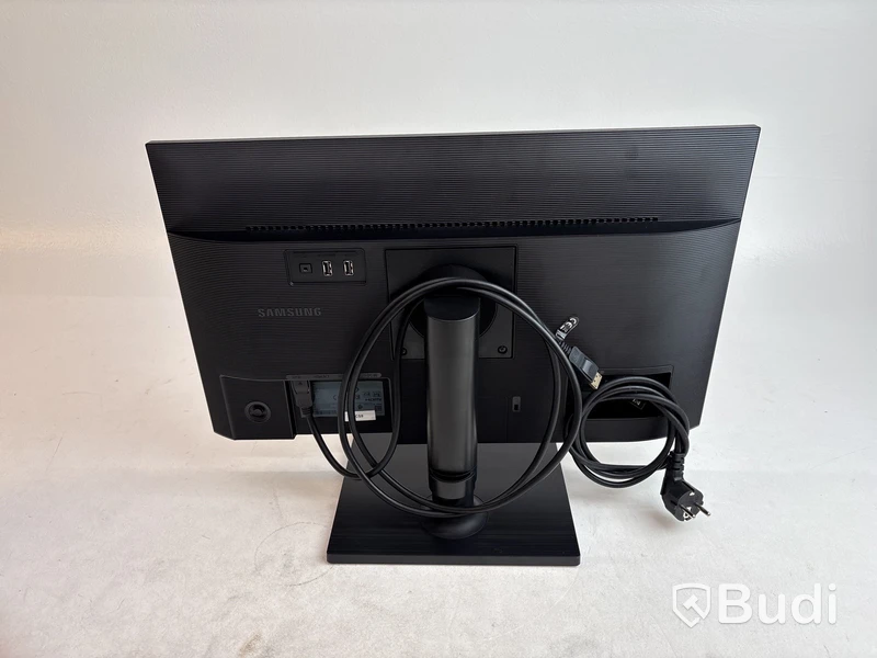 2 st. Datorskärmar Samsung F24T450FQ inkl. stativ, 24 tum
