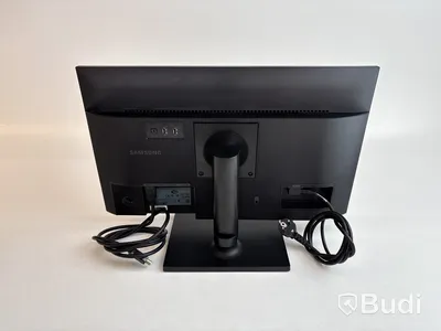 3 st. Datorskärmar Samsung F24T450FQR inkl. stativ, 24 tum