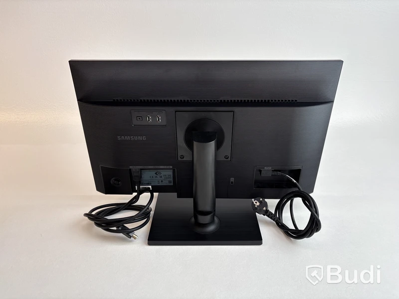 3 st. Datorskärmar Samsung F24T450FQR inkl. stativ, 24 tum