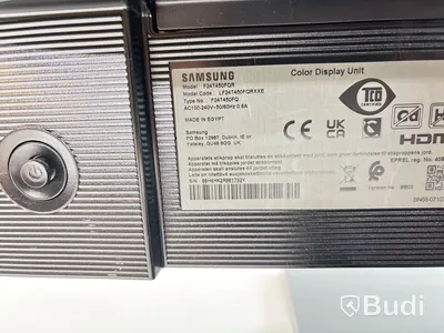 2 st. Datorskärmar Samsung F24T450FQR inkl. stativ, 24 tum