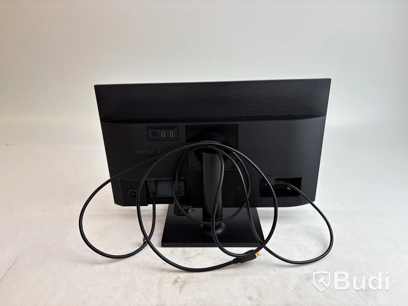 3 st. Datorskärmar Samsung F24T450FQ inkl. stativ, 24 tum