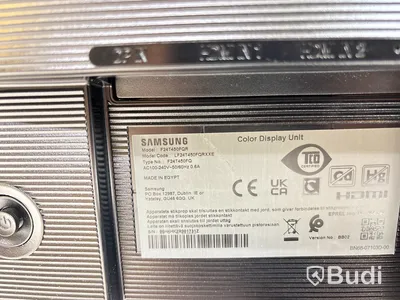 2 st. Datorskärmar Samsung F24T450FQR inkl. stativ, 24 tum