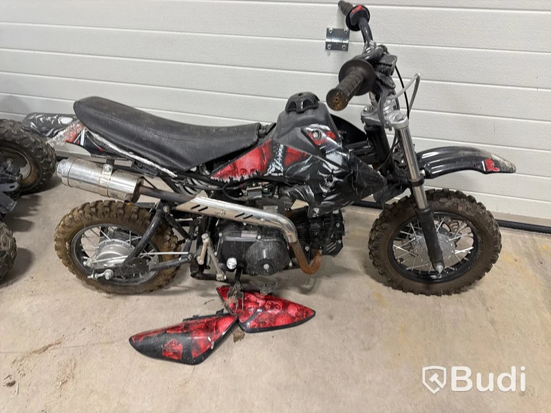 Mincross & fyrhjuling, Rep-objekt