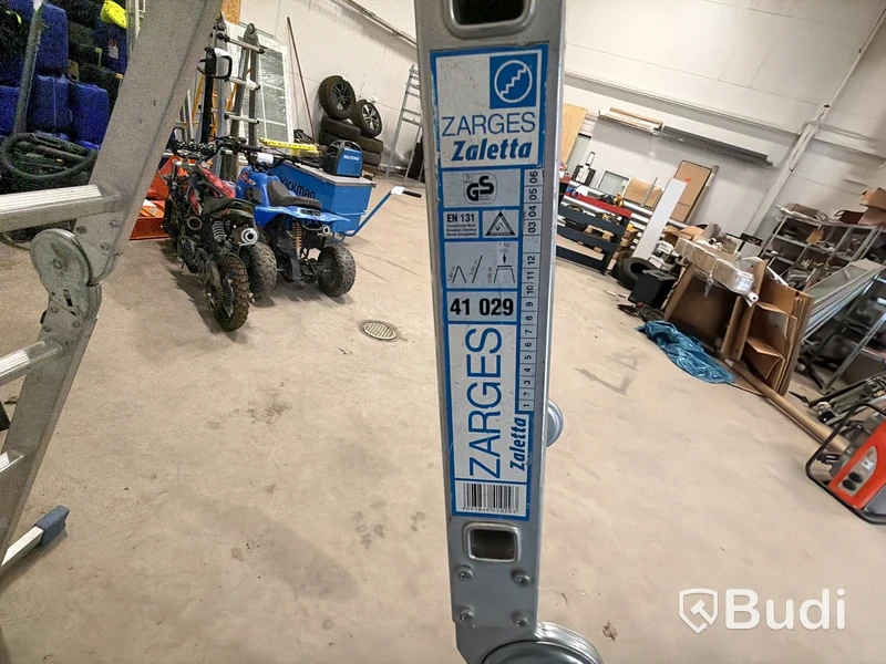 Fällbar stege Zarges