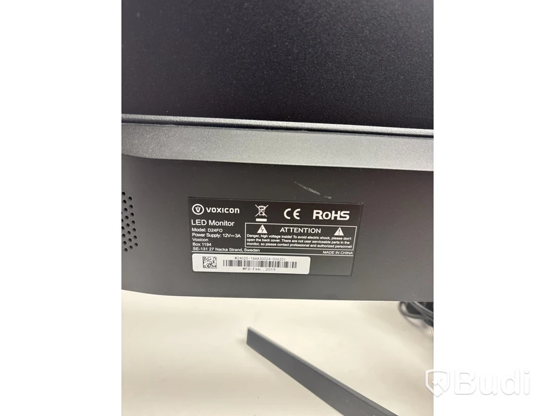 2 pcs. Voxicon computer monitors, D24FO