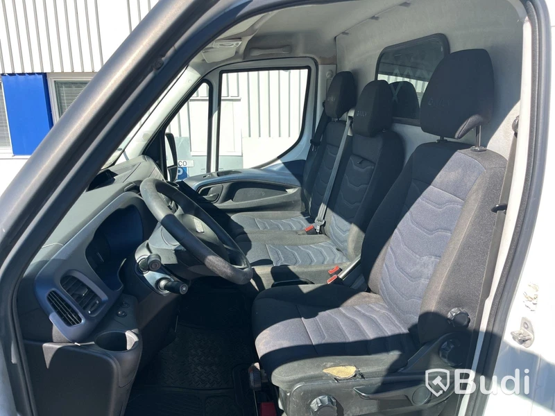 Skåpbil Iveco Daily 35-140 2.3 JTD Hi-Matic -2018 | Reparationsobjekt