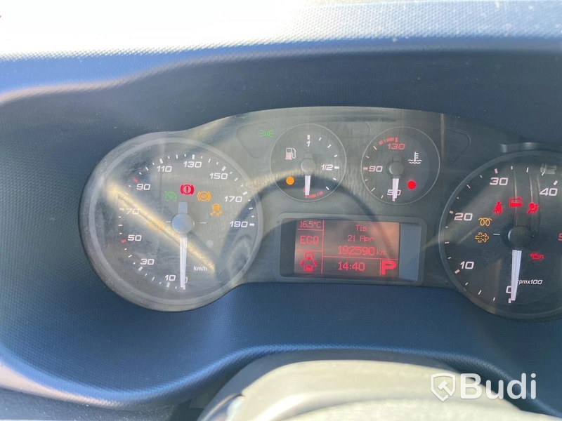 Skåpbil Iveco Daily 35-140 2.3 JTD Hi-Matic -2018 | Reparationsobjekt