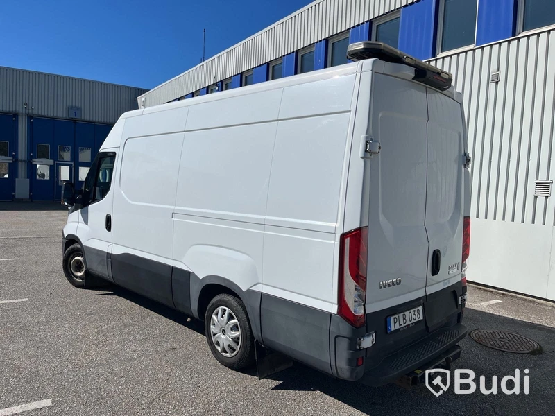 Skåpbil Iveco Daily 35-140 2.3 JTD Hi-Matic -2018 | Reparationsobjekt
