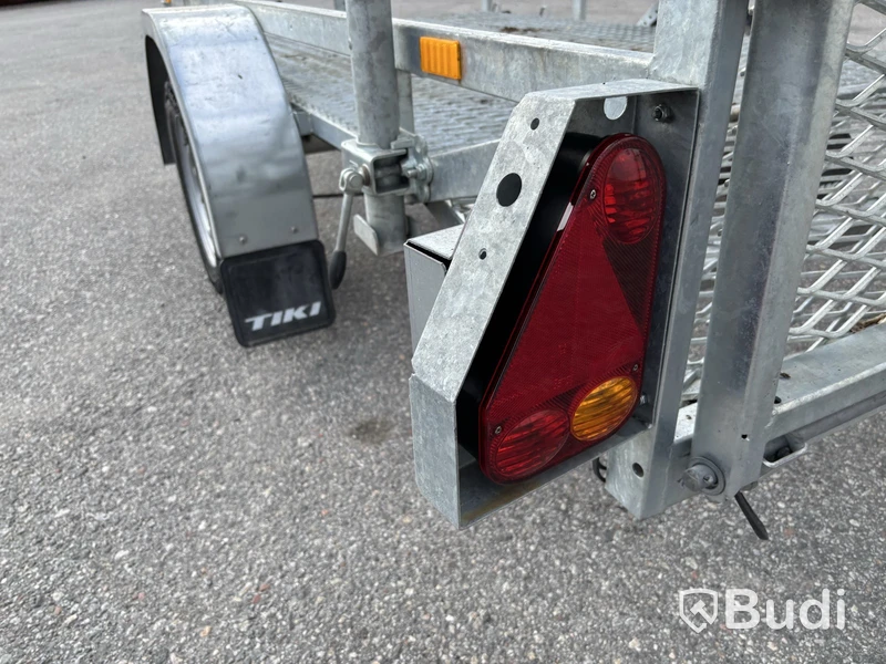 Machine trailer Tiki TP250-RB -2023
