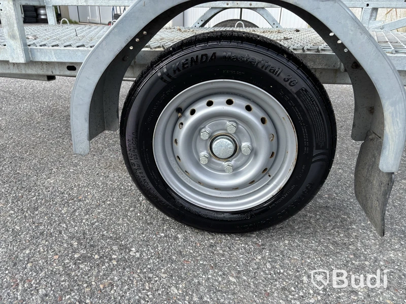 Machine trailer Tiki TP250-RB -2023