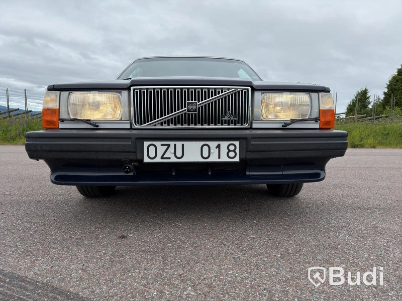 Veteranbil Volvo 740 2.3 Manuell, 115hk, 1989 | 8100 mil