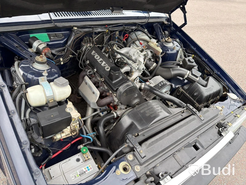 Veteranbil Volvo 740 2.3 Manuell, 115hk, 1989 | 8100 mil