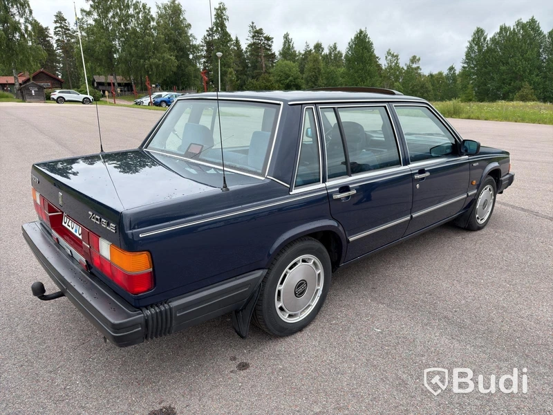 Veteranbil Volvo 740 2.3 Manuell, 115hk, 1989 | 8100 mil