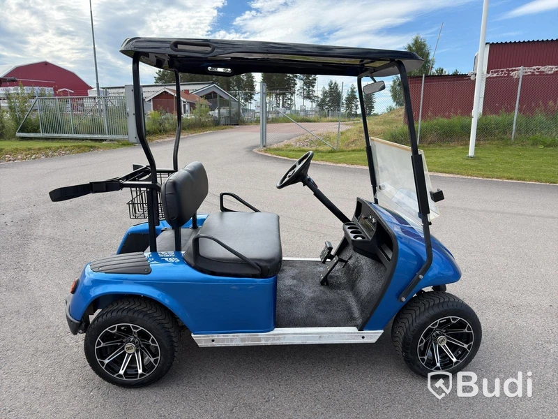 Golfbil EZ-GO TXT | Omklädd | Nya batterier