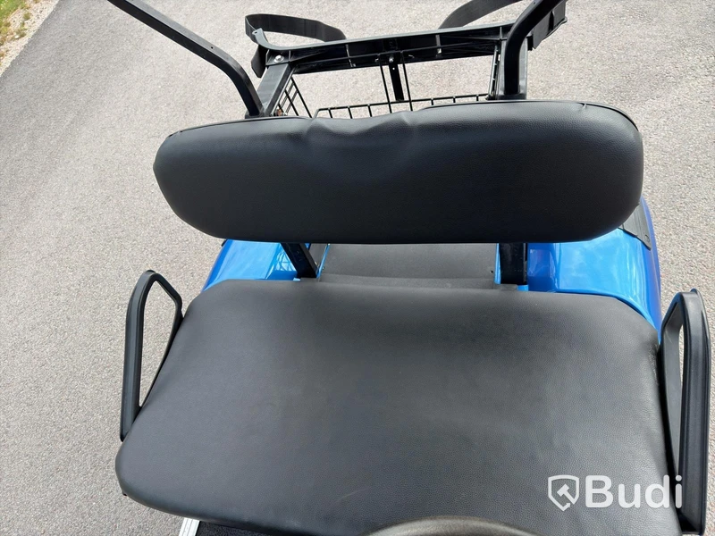 Golfbil EZ-GO TXT | Omklädd | Nya batterier