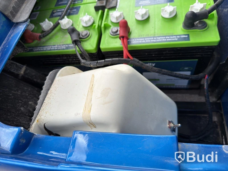 Golfbil EZ-GO TXT | Omklädd | Nya batterier