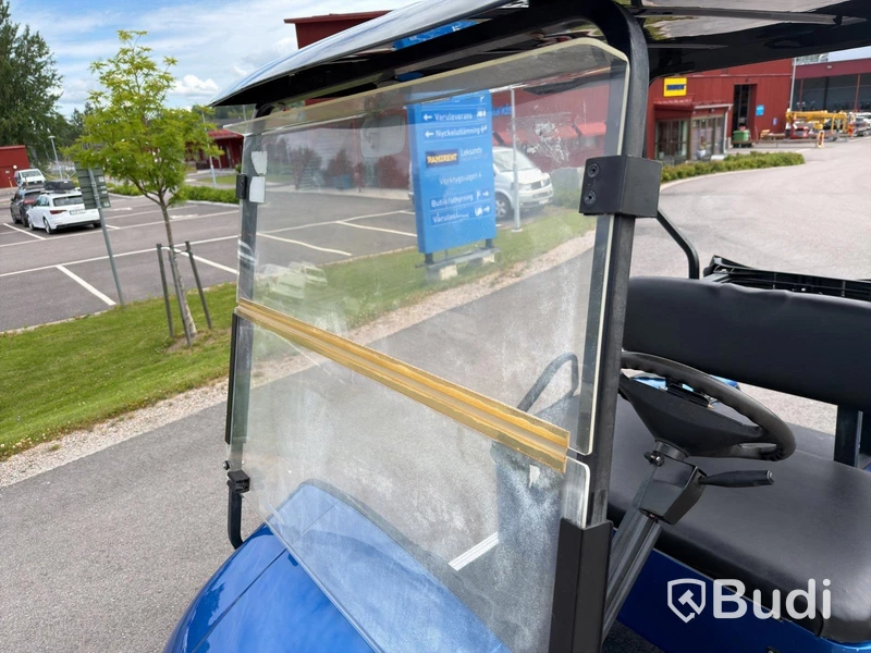 Golfbil EZ-GO TXT | Omklädd | Nya batterier