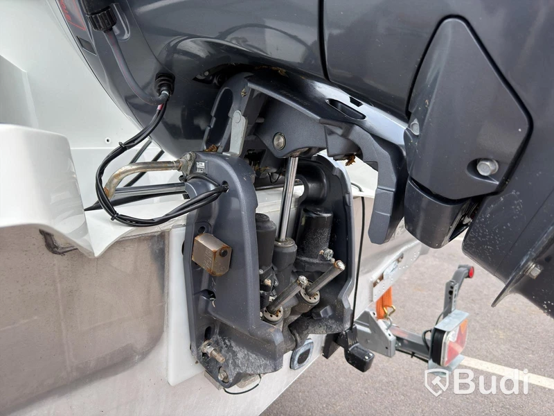 Motorbåt Yamarin Cross 62 BR, 2021| Yamaha F150 | Endast 56 h | Aluminiumskrov