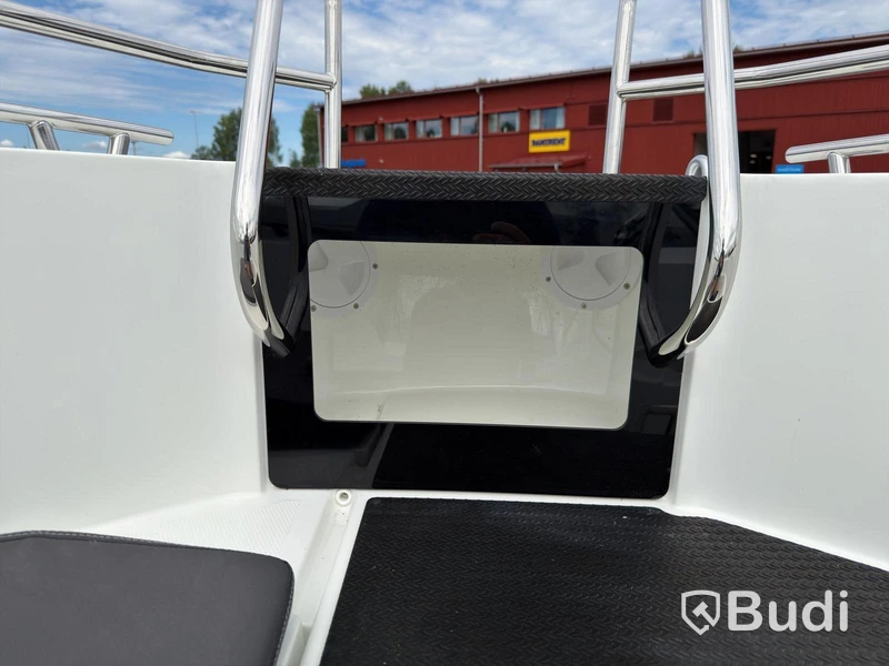 Motorbåt Yamarin Cross 62 BR, 2021| Yamaha F150 | Endast 56 h | Aluminiumskrov