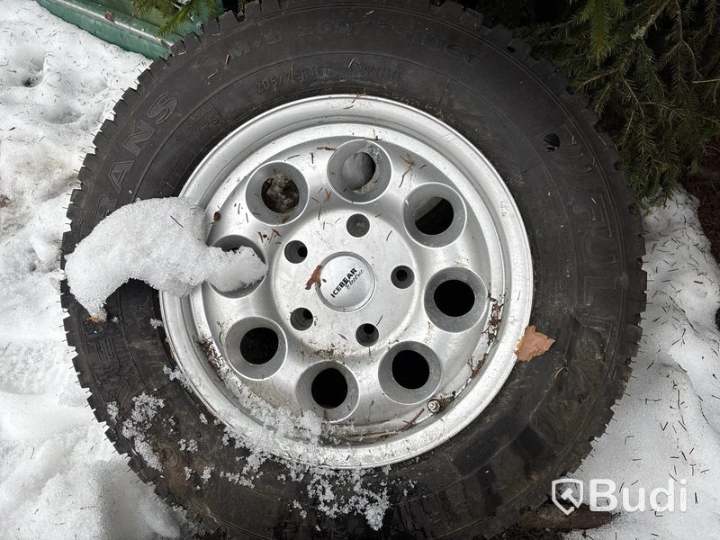 Ismaskin Olympia Icebear Electric -2015