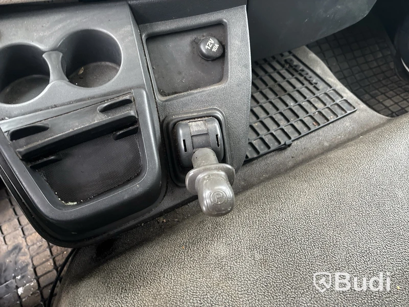Lastbil Volvo FL 7.1 240 4x2 -2011 | Höj/sänk | Reparationsobjekt