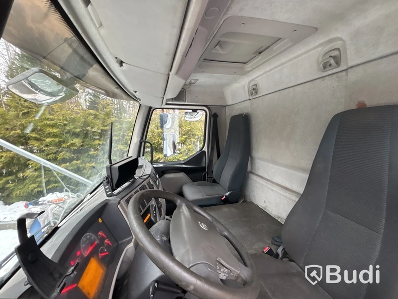 Lastbil Volvo FL 7.1 240 4x2 -2011 | Höj/sänk | Reparationsobjekt