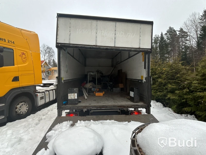 Lastbil Volvo FL 7.1 240 4x2 -2011 | Höj/sänk | Reparationsobjekt