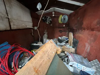 Container