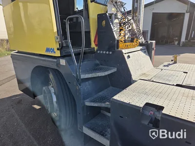 Terminaltraktor MOL Typ 225/4X2 -2016